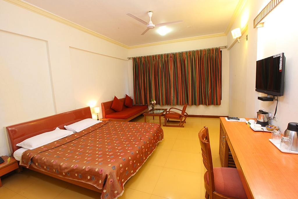 Shilpi Hill Resort Saputara Kamer foto