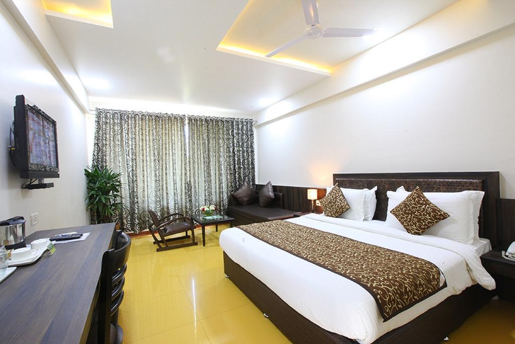 Shilpi Hill Resort Saputara Kamer foto